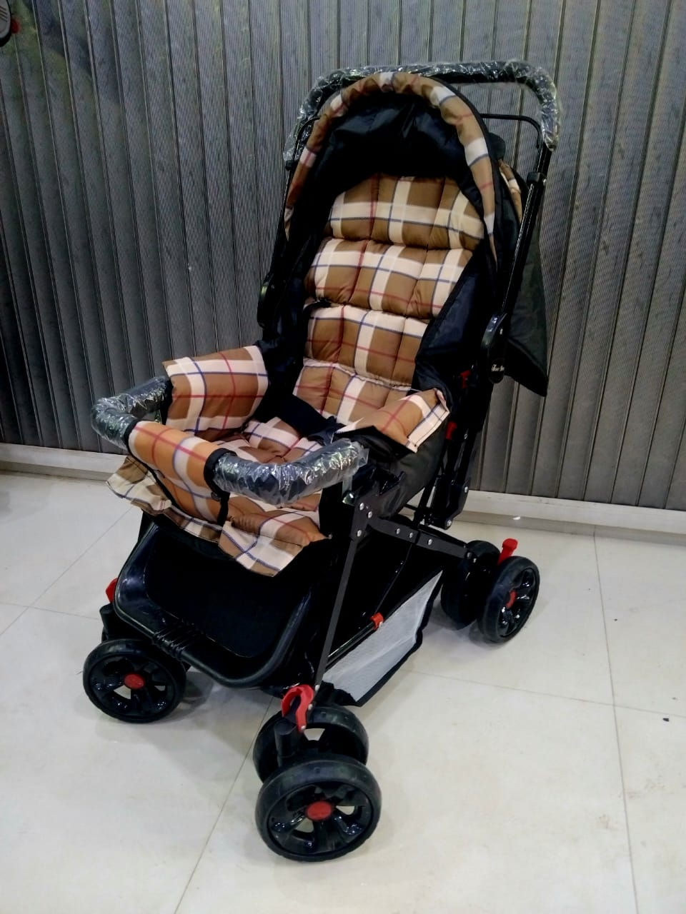 PANDA STROLLER 786 GREY